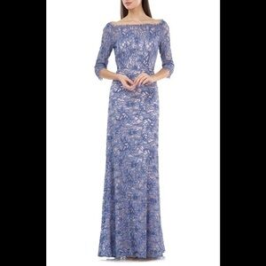 NWT JS Collection Lace Column Gown